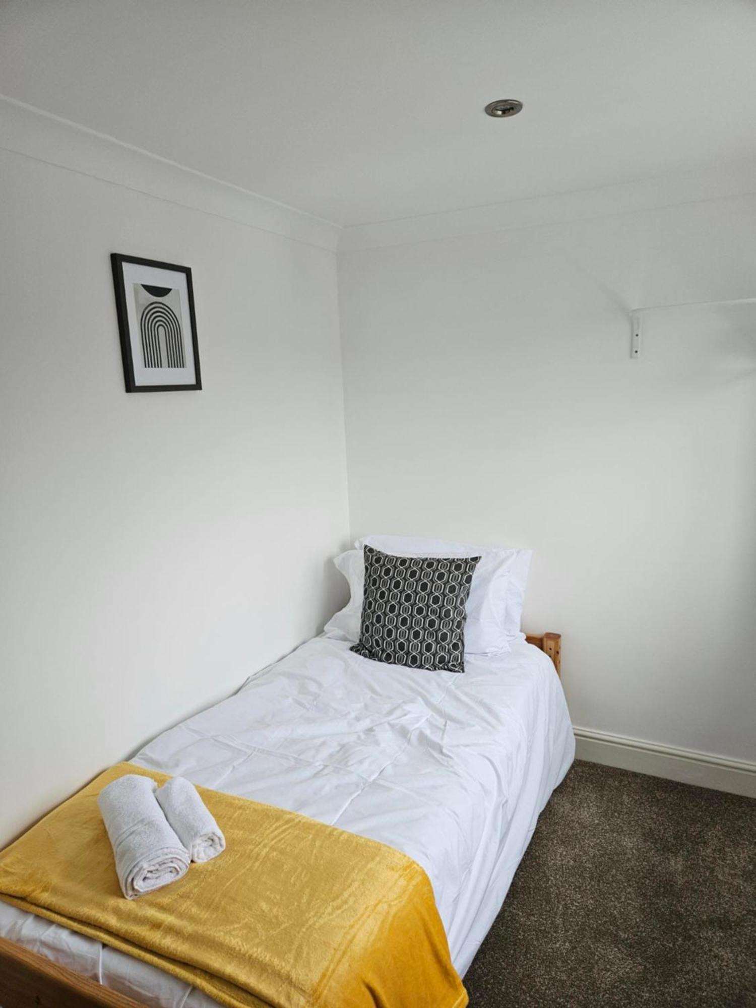 3 Severn Close Contractor Home In Oakham Near Rutland Water Экстерьер фото